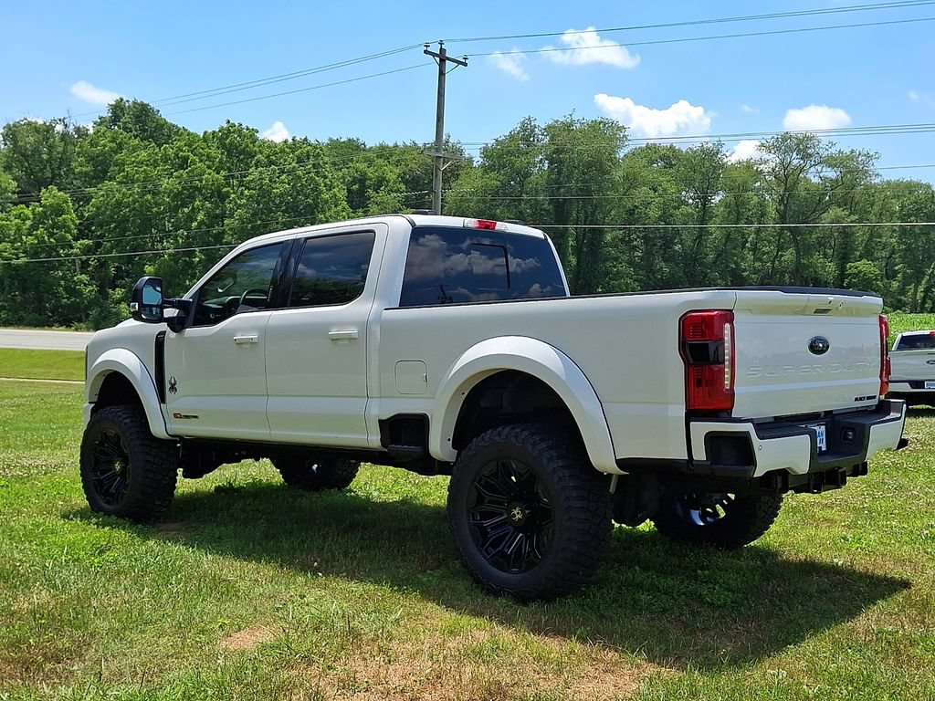 New 2026 Ford F250 Lariat w/ Black Appearance Package AWD/4WD image 3
