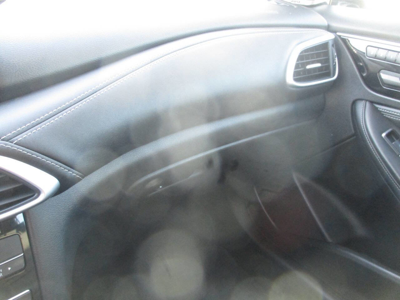 Used 2018 INFINITI QX30 AWD image 29