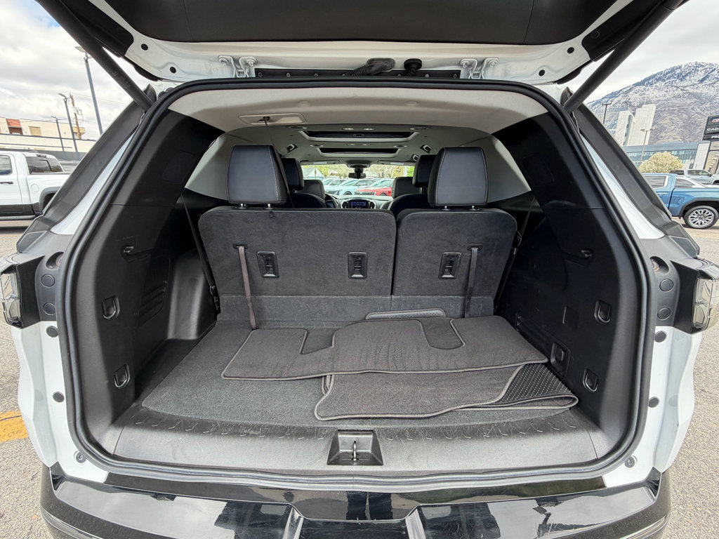 Used 2020 Chevrolet Traverse Premier w/ Redline Edition image 32