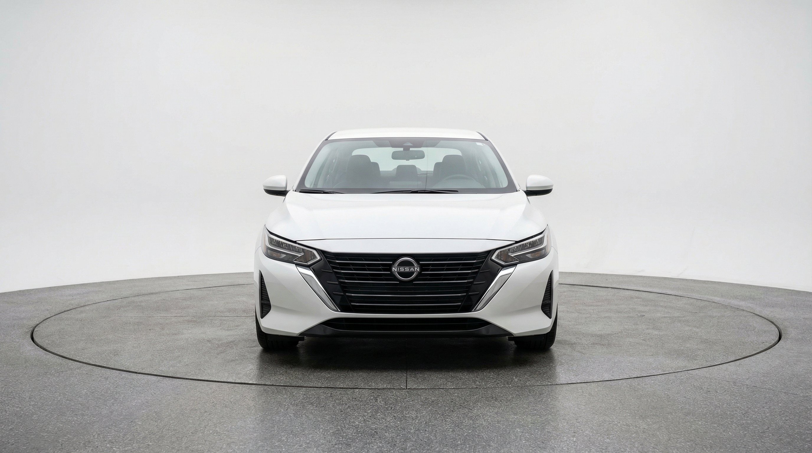 Used 2025 Nissan Sentra SV FWD image 2