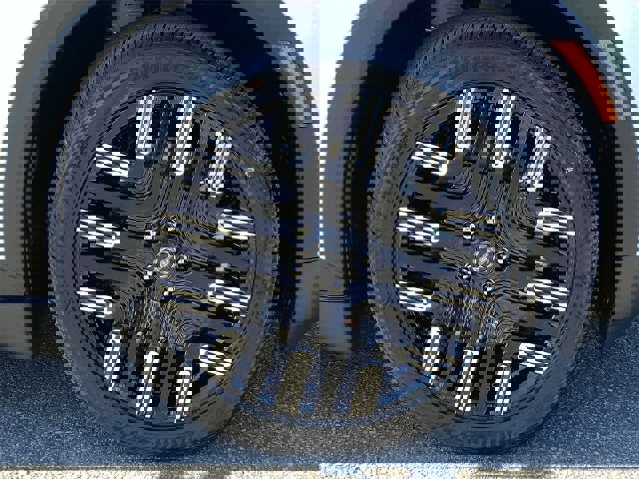 New 2026 Nissan Leaf Platinum+ w/ Cargo Package (Platinum+) image 7