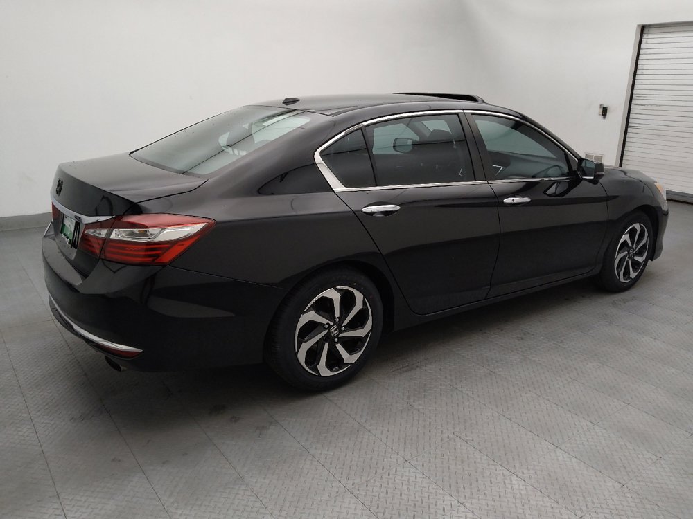 Used 2016 Honda Accord EX image 10