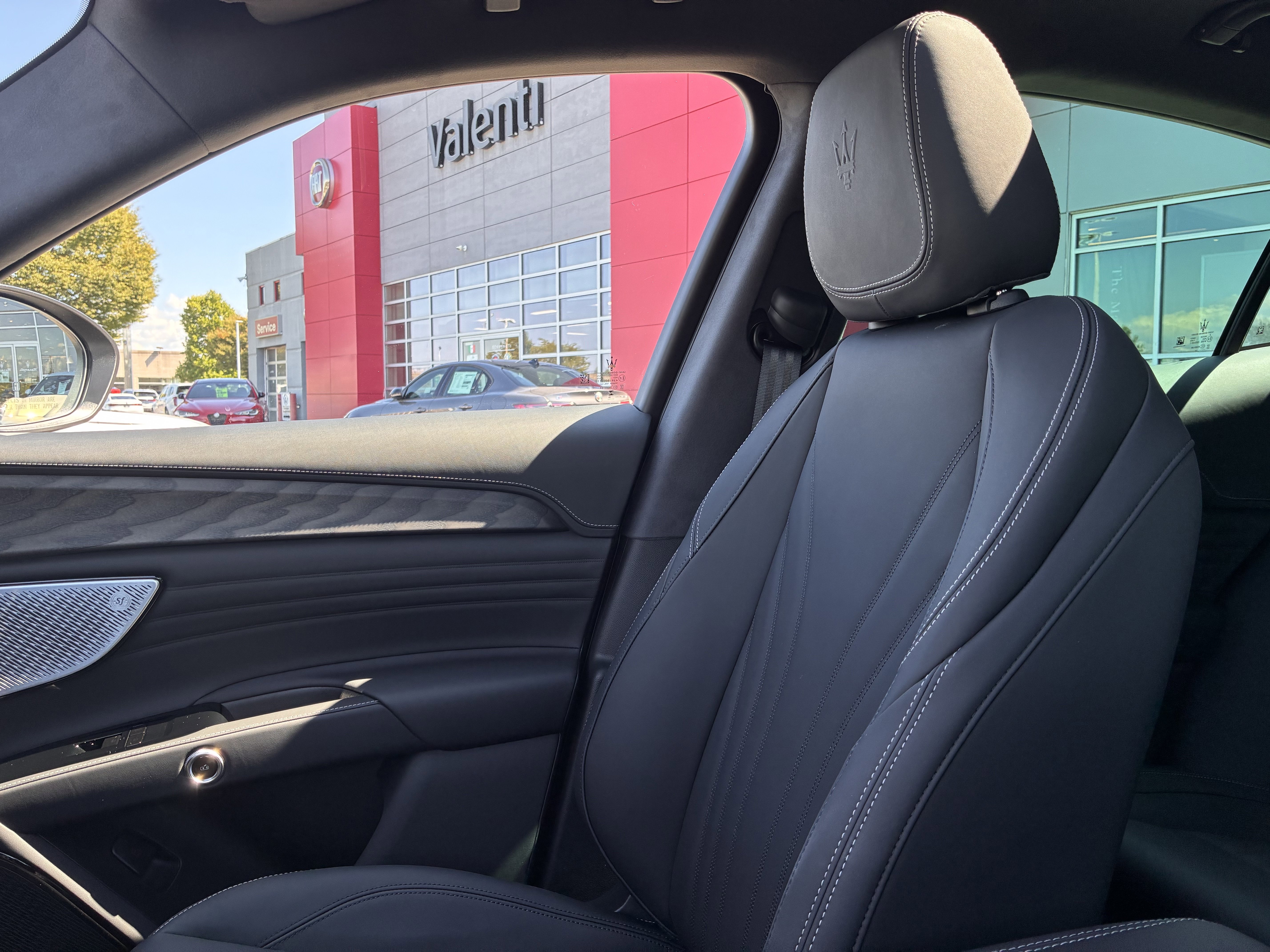 New 2025 Maserati Grecale GT image 28