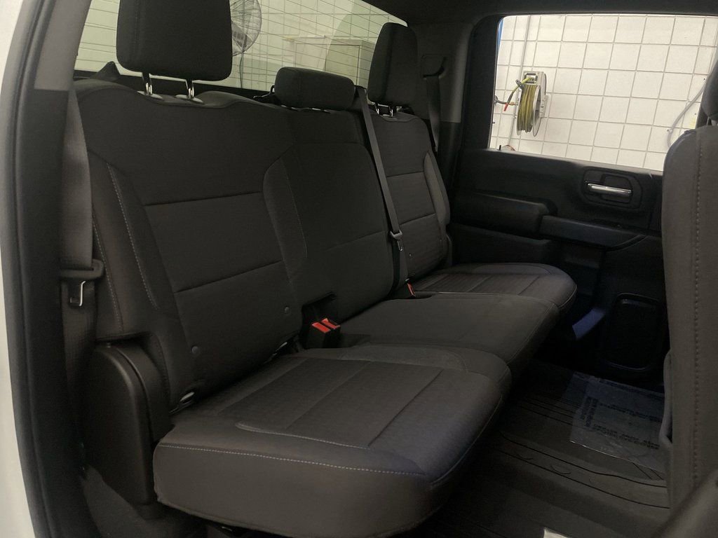 Used 2024 Chevrolet Silverado 2500 Custom w/ Custom Convenience Package image 20