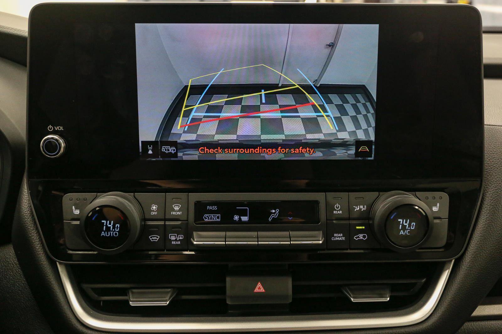 Used 2024 Toyota Grand Highlander XLE image 32