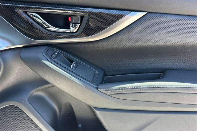 Used 2017 Subaru Impreza 2.0i Limited w/ Moonroof/BSD & Rcta/Eyesight AWD/4WD image 18