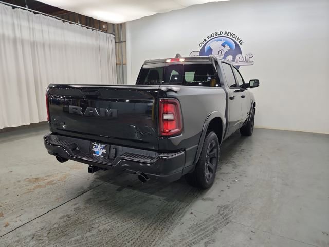 New 2026 RAM 1500 4x4 Crew Cab image 8