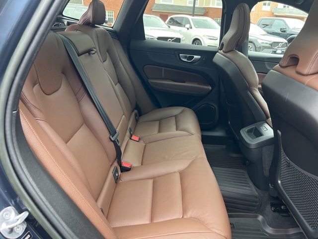 Certified 2023 Volvo XC60 B5 Plus w/ Climate Package image 20