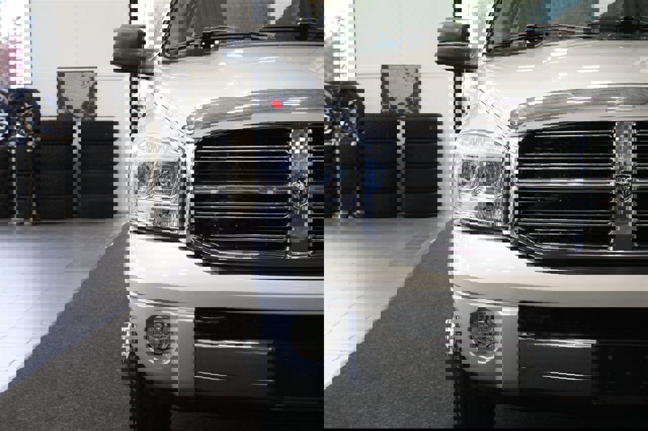 Used 2008 Dodge Ram 3500 Truck Laramie w/ Trailer Tow Group AWD/4WD image 47