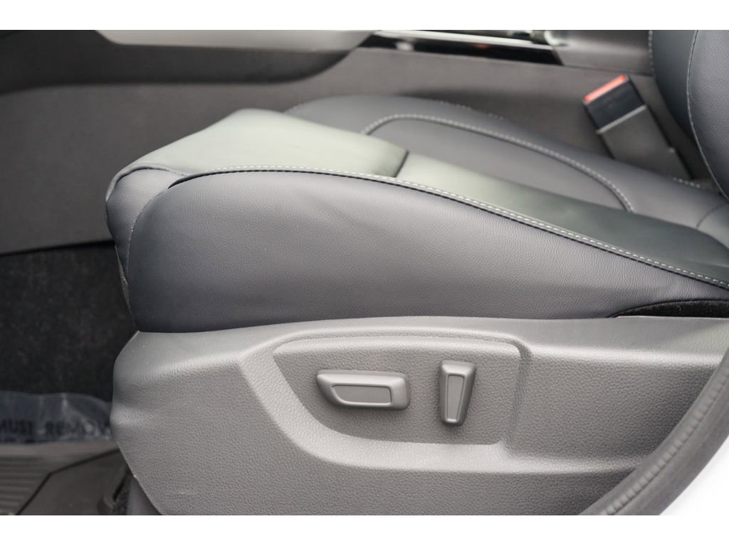 New 2025 Mitsubishi Eclipse Cross SEL image 15