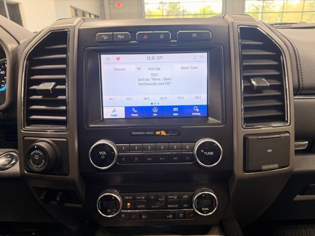 Used 2020 Ford Expedition XLT w/ Equipment Group 202A AWD/4WD image 37