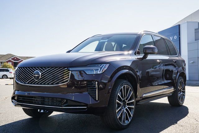 New 2026 Volvo XC90 B6 Plus image 3