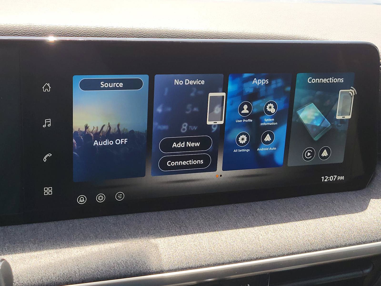 New 2026 Nissan Kicks SV w/ Cold Weather Package FWD image 19