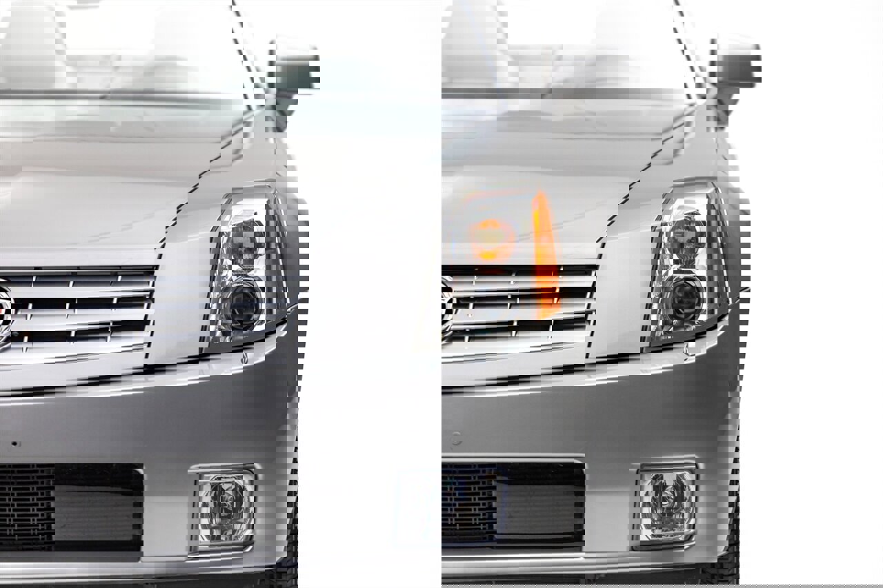 Used 2005 Cadillac XLR image 11