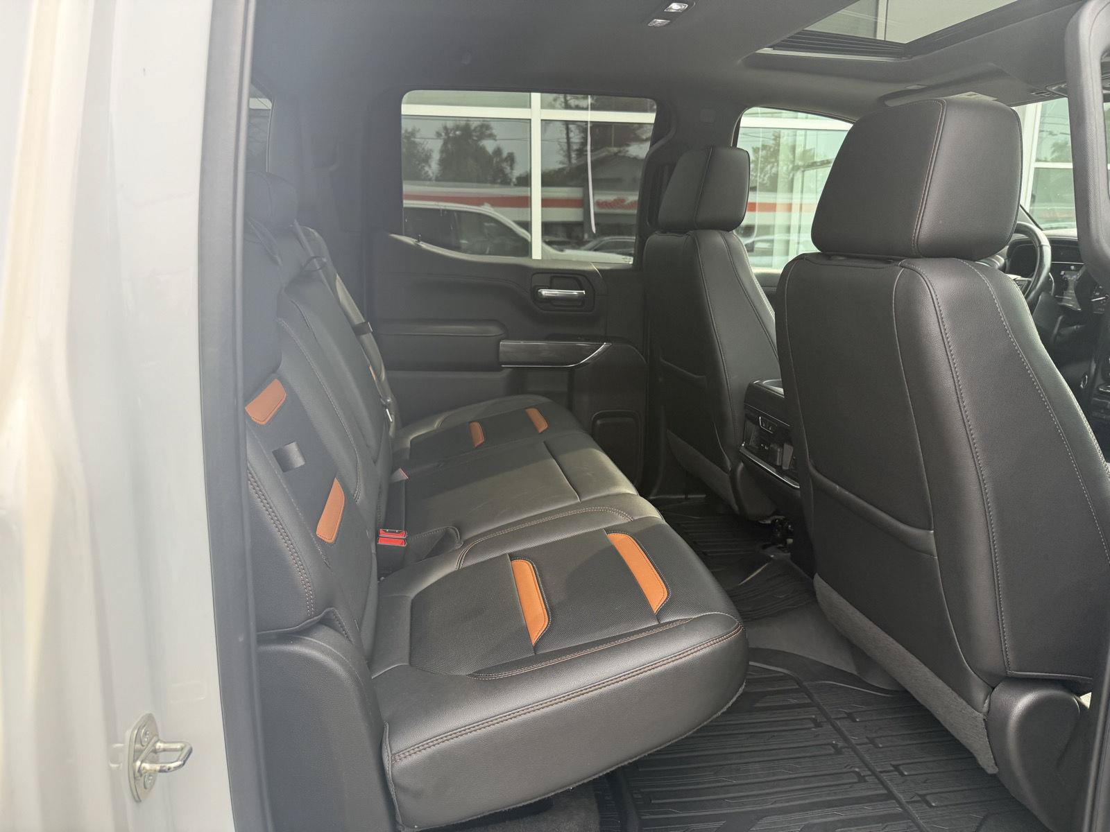 Used 2019 GMC Sierra 1500 AT4 w/ Technology Package AWD/4WD image 21