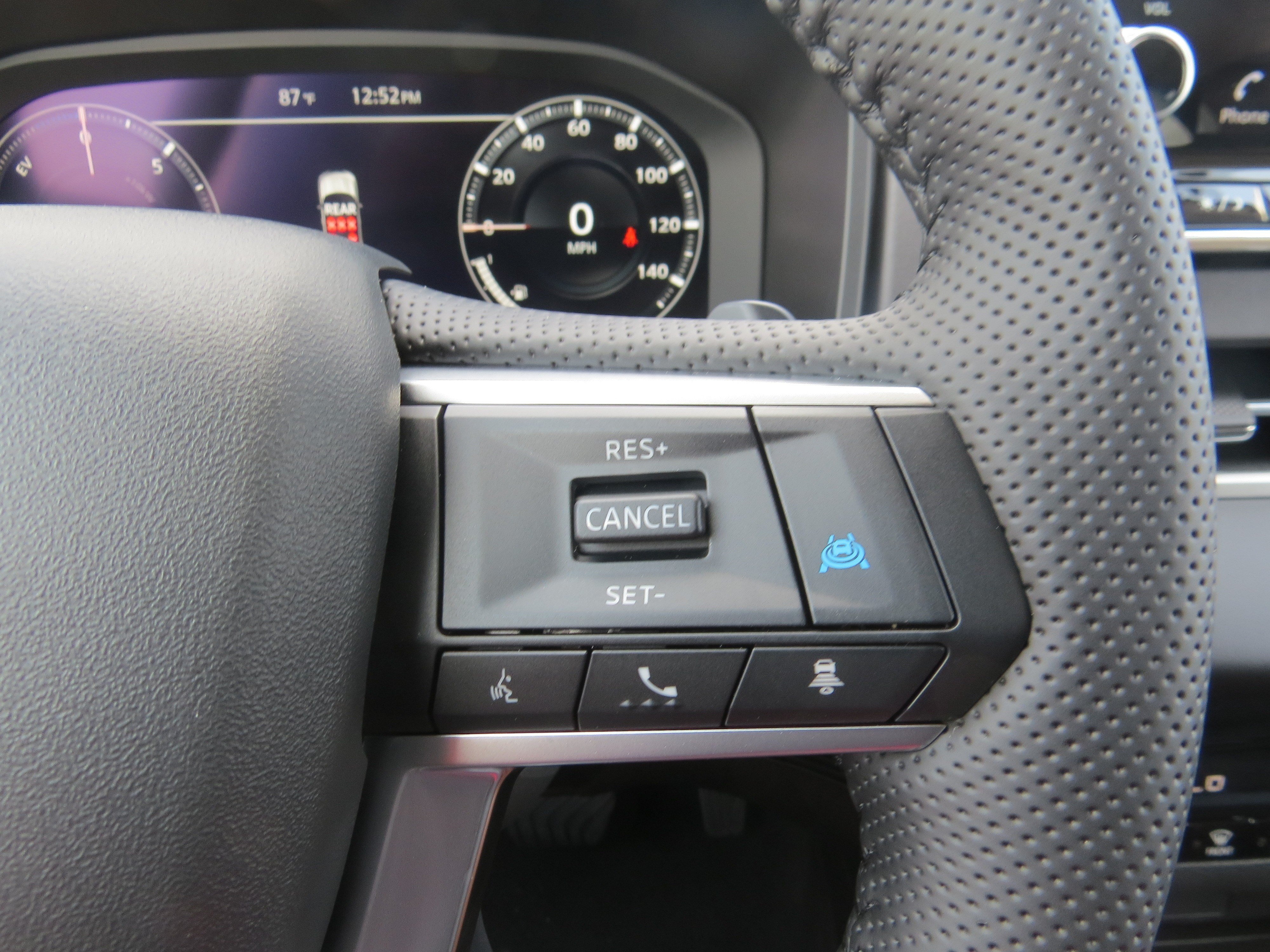 New 2026 Nissan Rogue SL AWD/4WD image 19