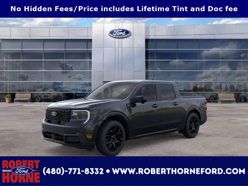 New 2025 Ford Maverick Lariat w/ Black Appearance Package