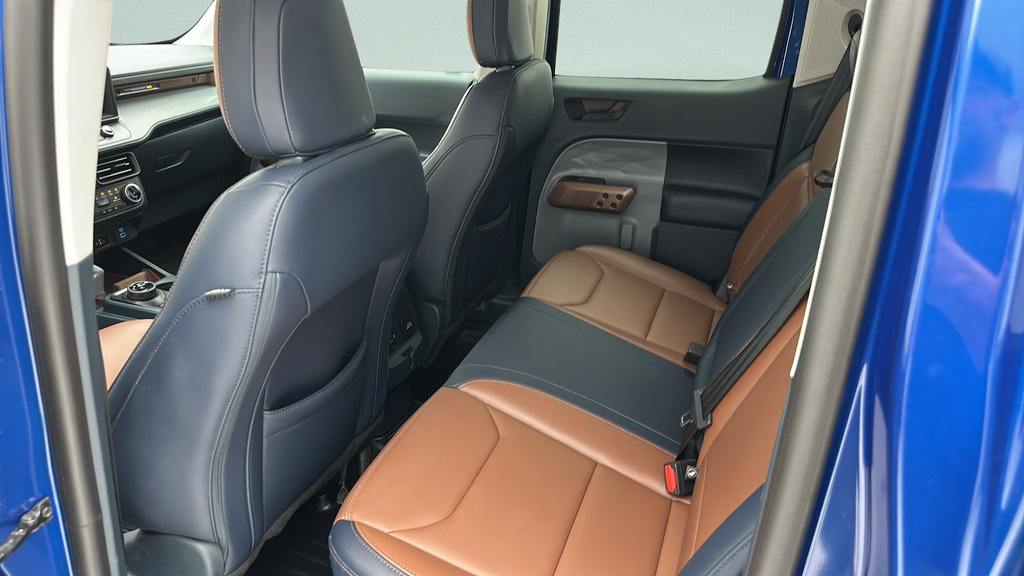 Used 2024 Ford Maverick Lariat w/ FX4 Off-Road Package AWD/4WD image 14
