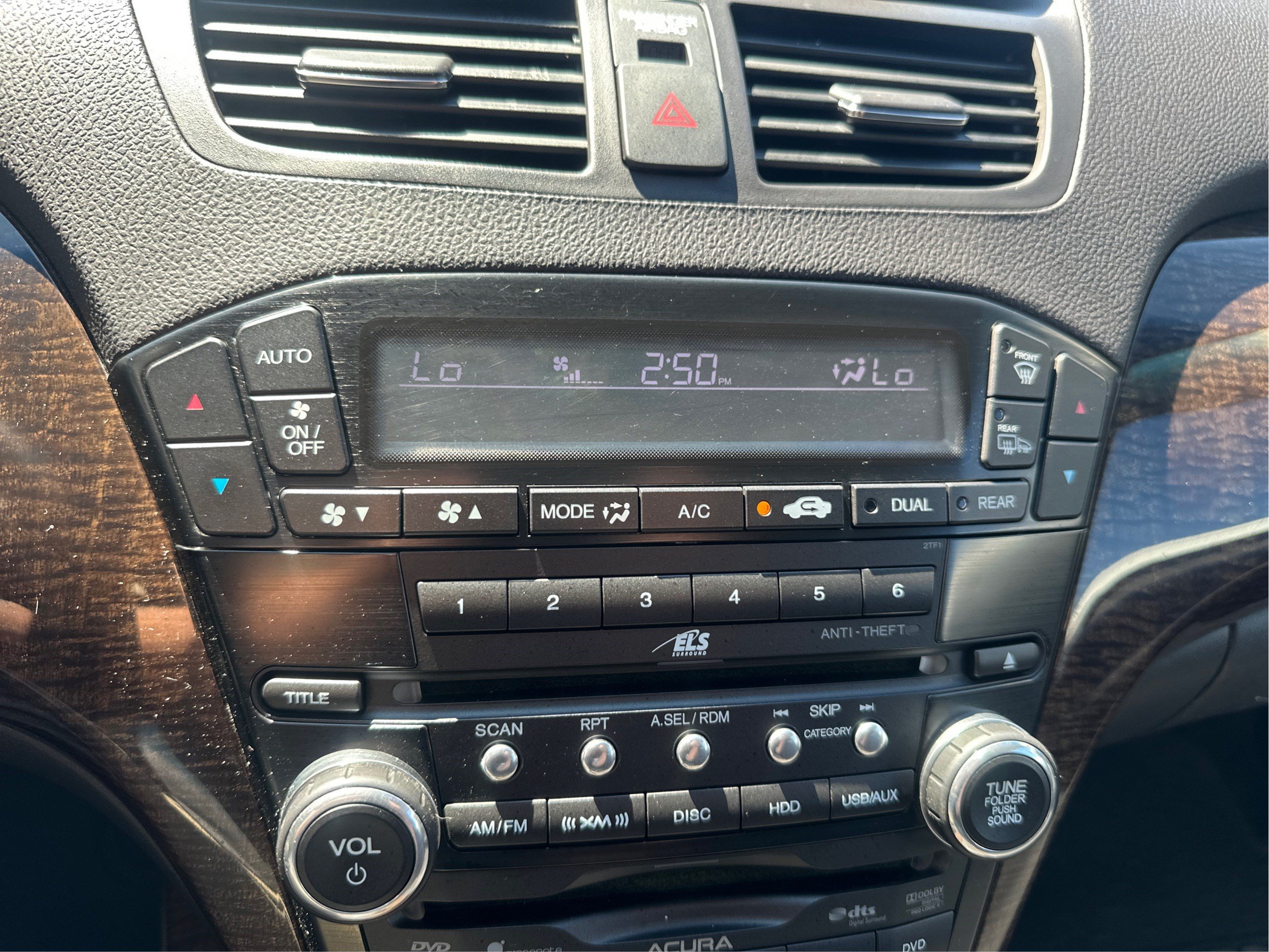 Used 2013 Acura MDX w/ Advance & Entertainment Pac AWD/4WD image 32