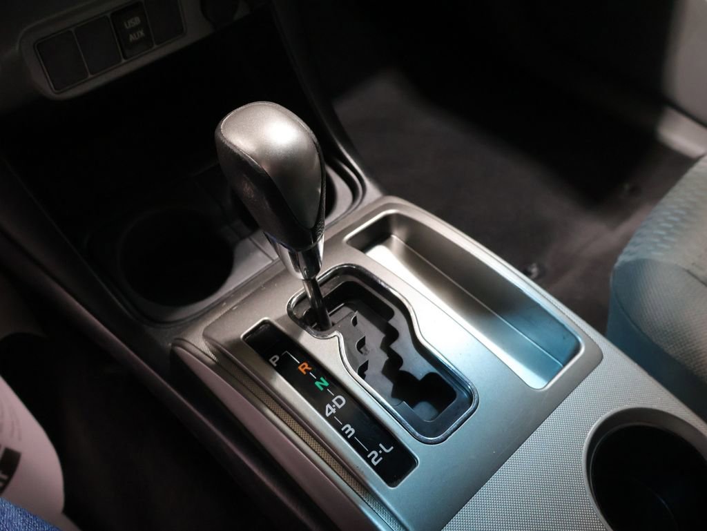 Used 2013 Toyota Tacoma PreRunner w/ SR5 Pkg RWD image 28