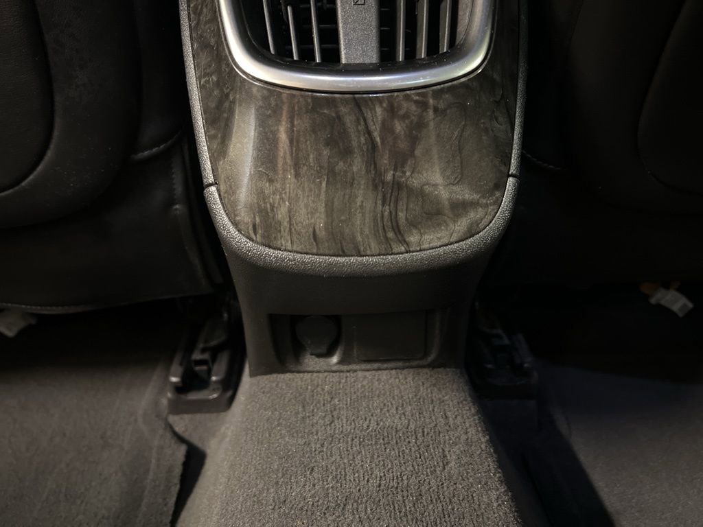 Used 2015 Buick LaCrosse Leather image 28