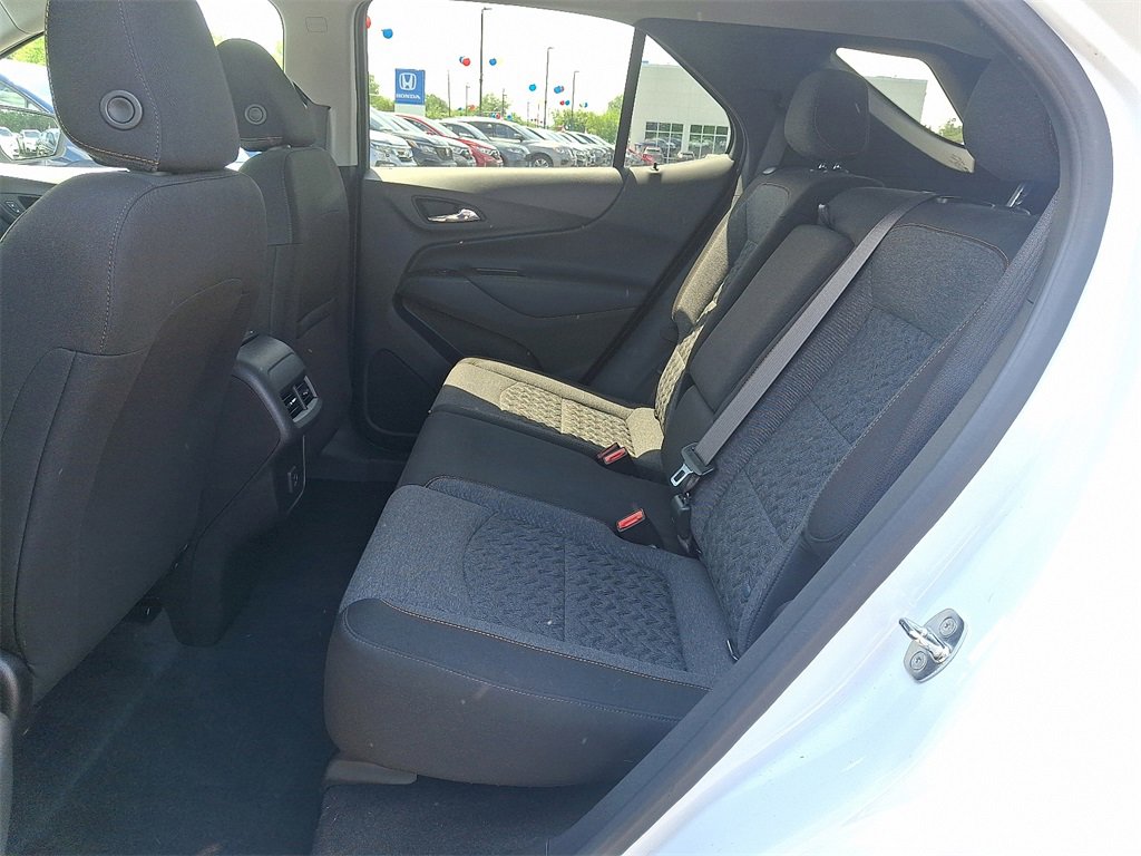 Used 2022 Chevrolet Equinox LT image 11