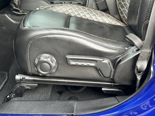 Used 2020 Jeep Wrangler Unlimited Sahara image 11