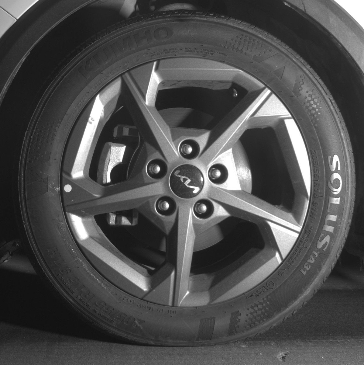 Used 2025 Nissan Sentra SV image 12