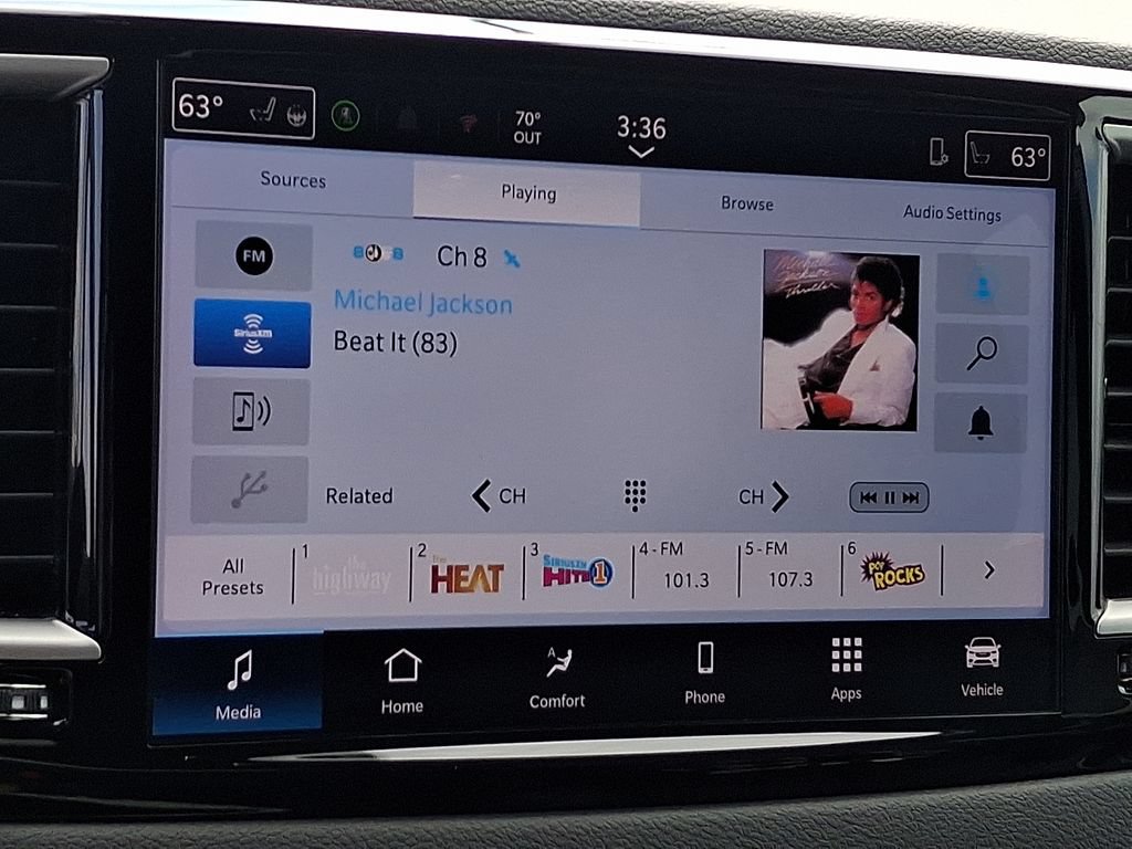 Used 2025 Chrysler Pacifica Select FWD image 22