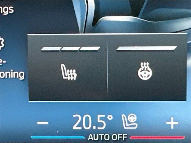 Used 2025 BMW 430i xDrive Coupe w/ Premium Package image 18