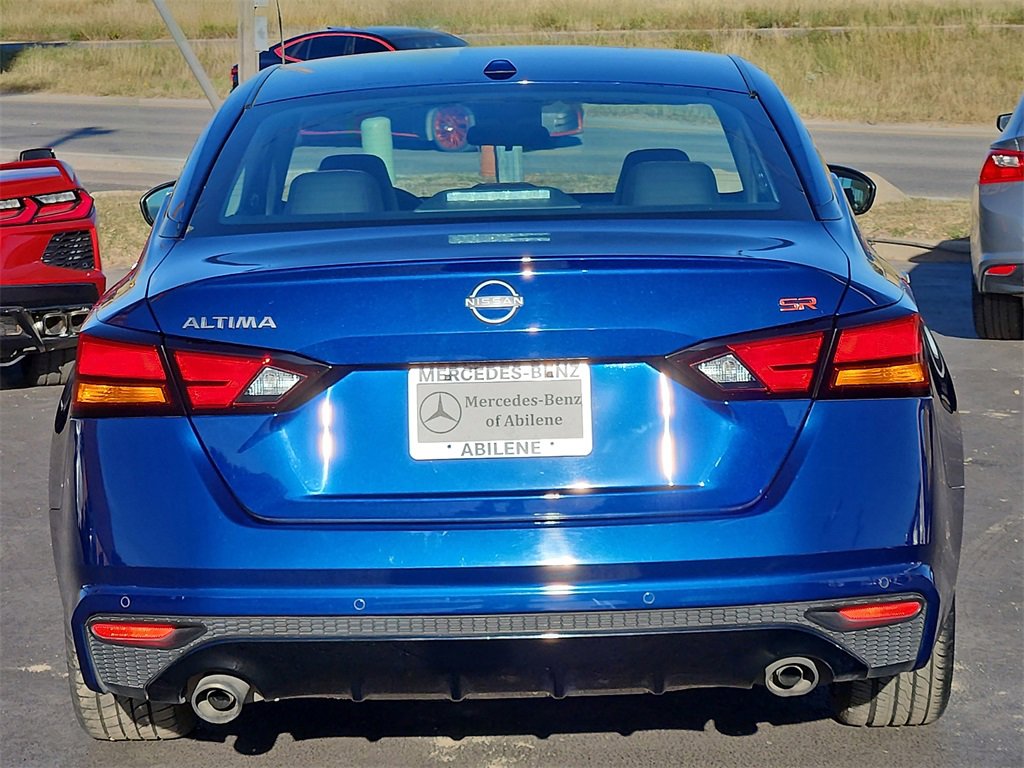 Used 2024 Nissan Altima 2.5 SR image 6