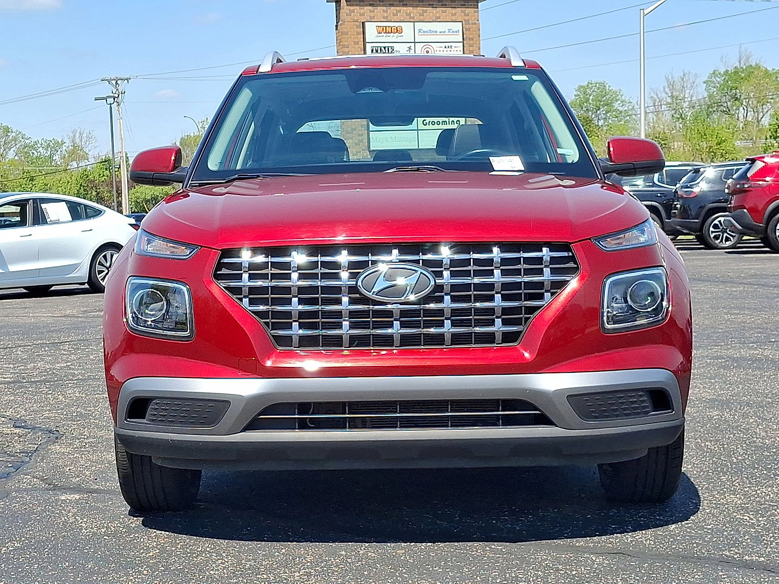 Used 2024 Hyundai Venue SEL FWD image 28
