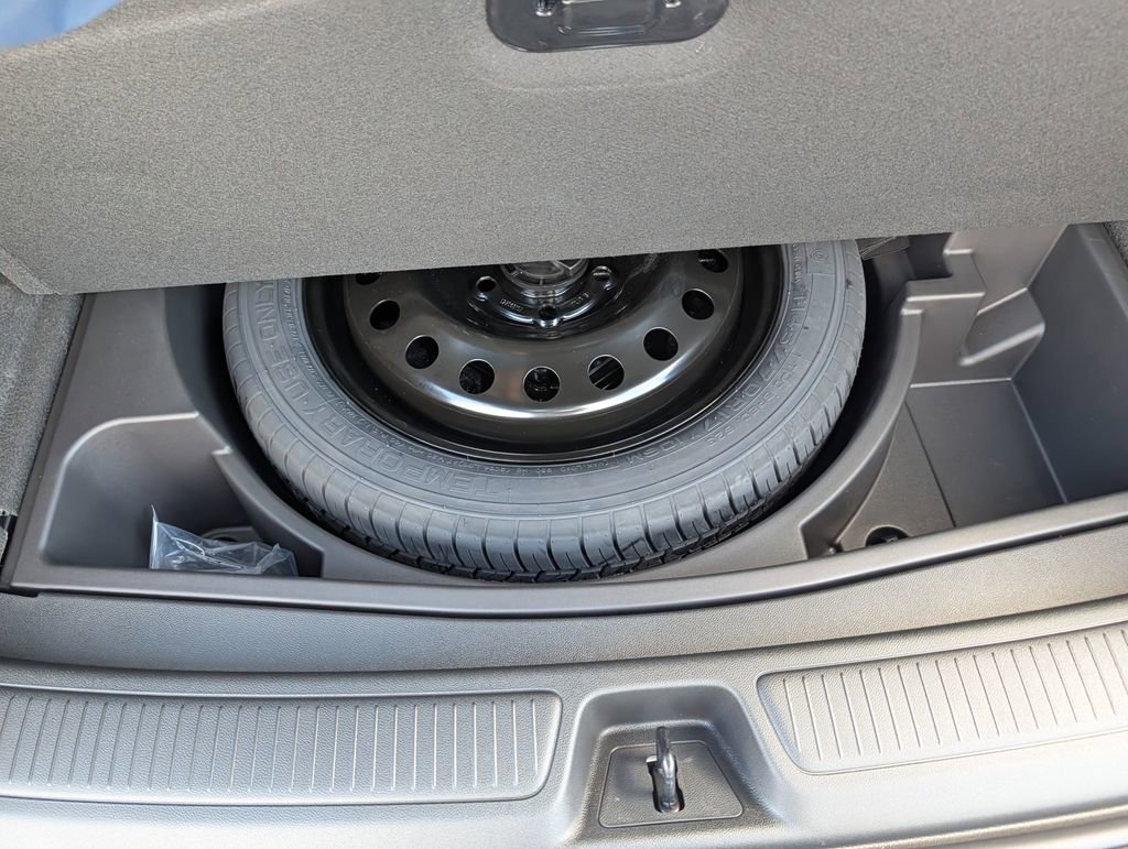 New 2026 Buick Envision Avenir image 24