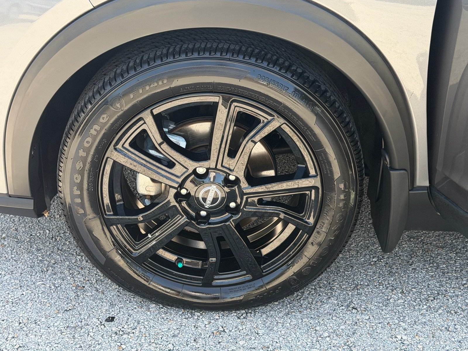 Certified 2024 Nissan Kicks SV w/ Interior Electronics Package FWD image 18