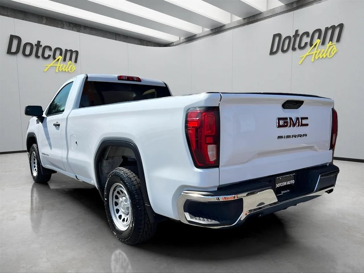 Used 2020 GMC Sierra 1500 4x4 Regular Cab w/ Convenience Package image 6