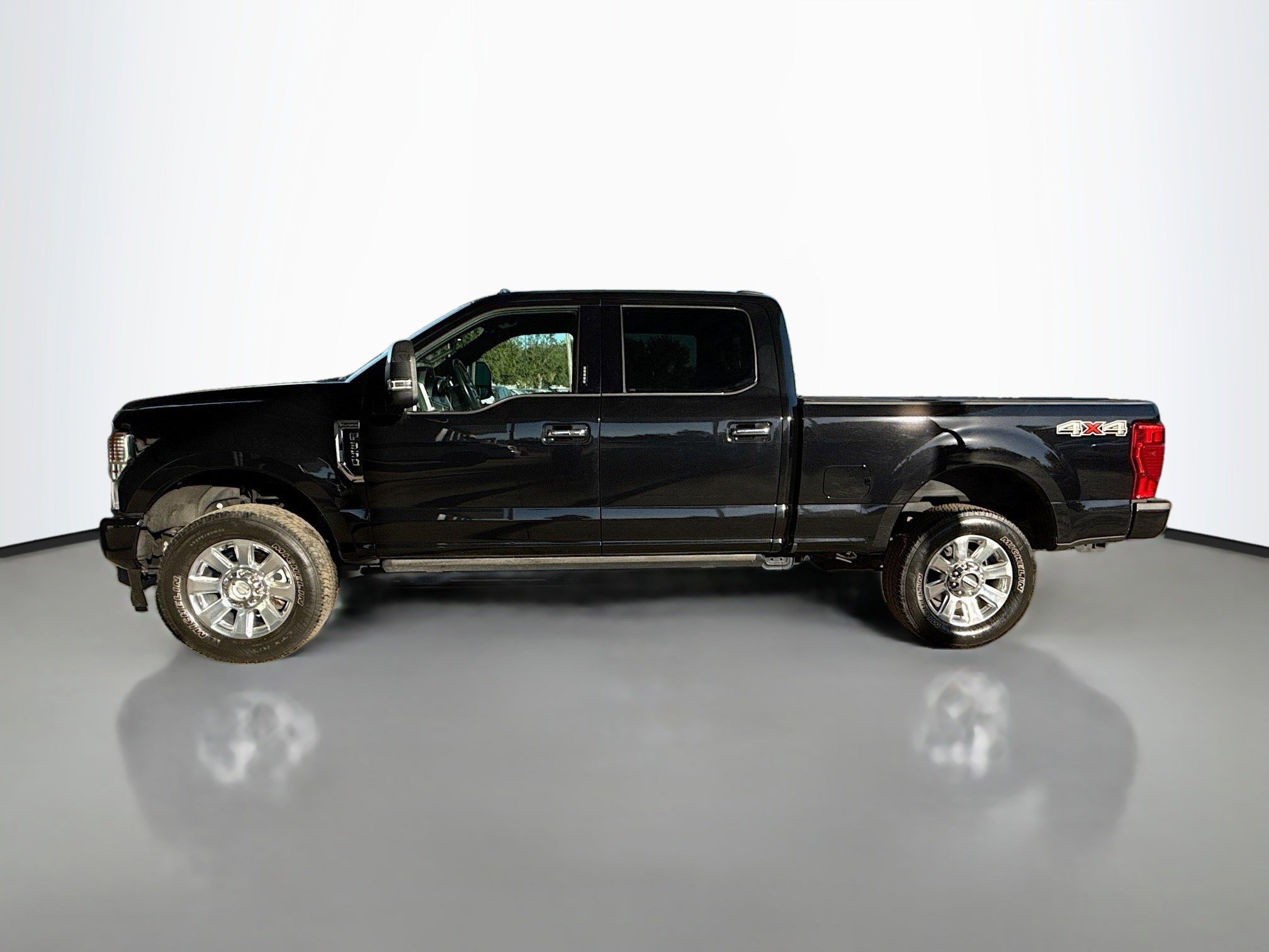 Used 2020 Ford F350 Platinum w/ Snow Plow Prep Package image 6