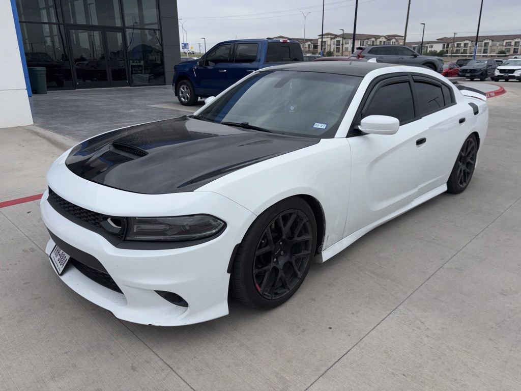 Used 2019 Dodge Charger R/T RWD image 2