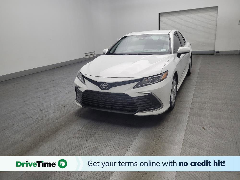 Used 2023 Toyota Camry LE image 1
