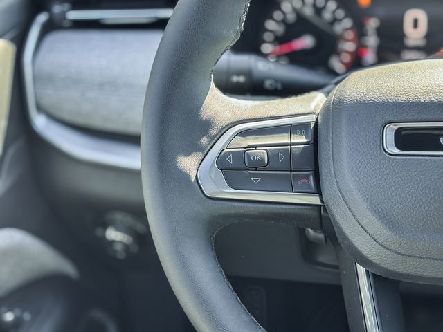 New 2025 Jeep Compass Latitude w/ Convenience Group image 37