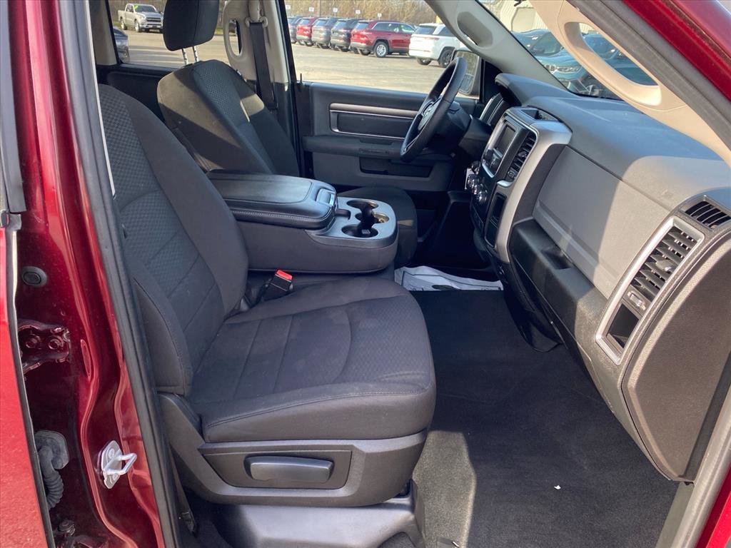 Used 2019 RAM 1500 Classic Warlock AWD/4WD image 23