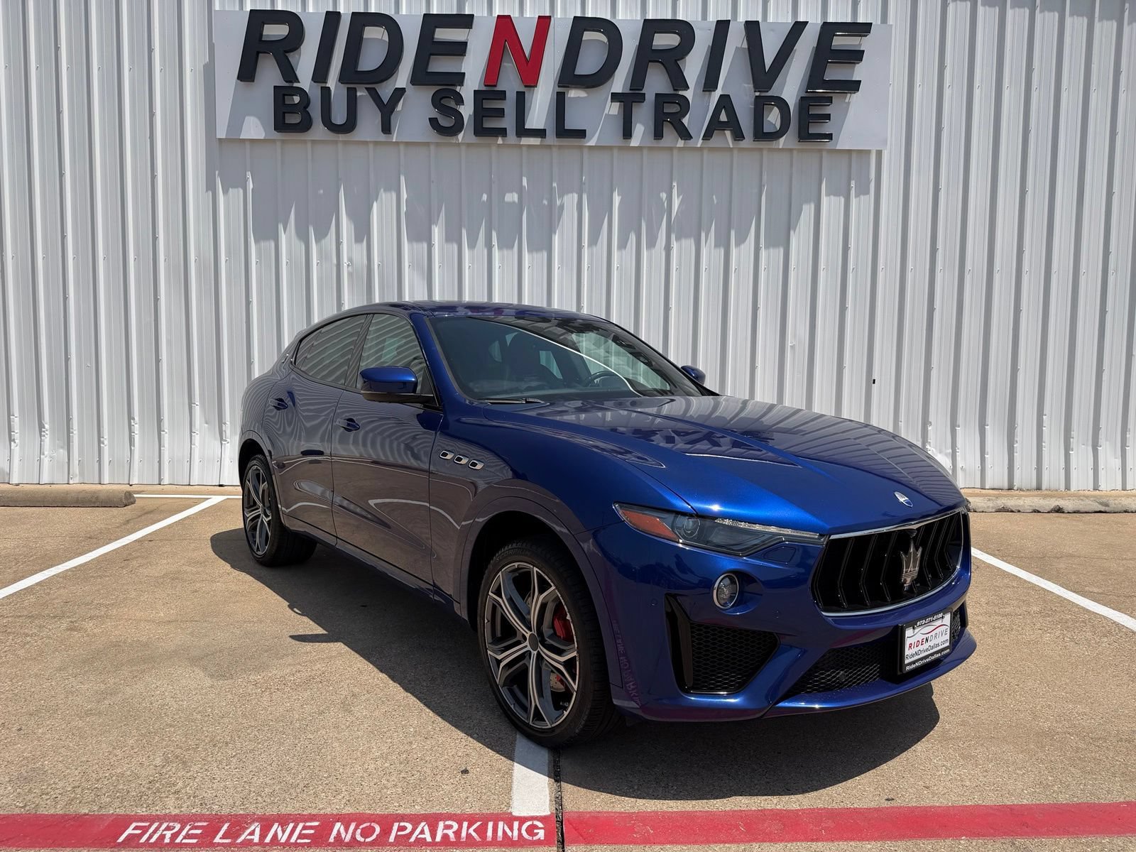 Used 2019 Maserati Levante GTS AWD/4WD image 9