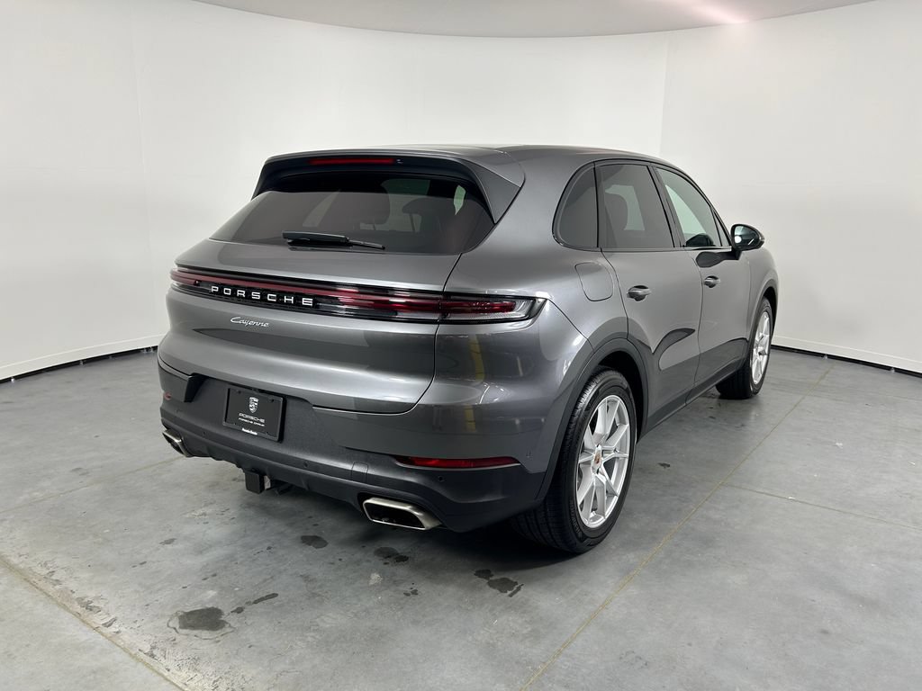 Certified 2026 Porsche Cayenne AWD/4WD image 7