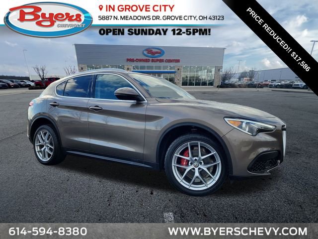 Used 2019 Alfa Romeo Stelvio Ti Lusso w/ Quick Order Package 22X Lusso image 1