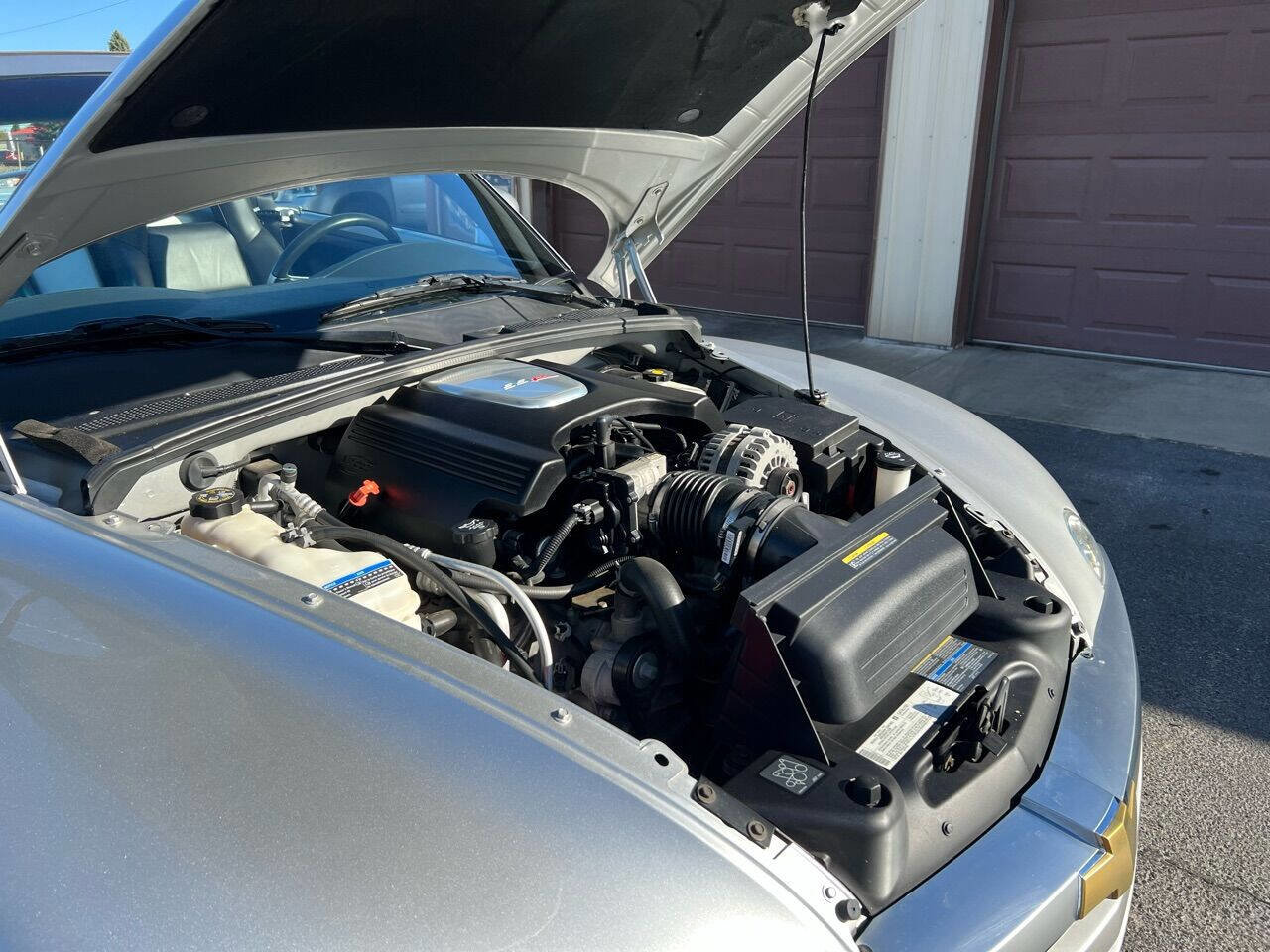 Used 2004 Chevrolet SSR w/ Preferred Equipment Group RWD image 67