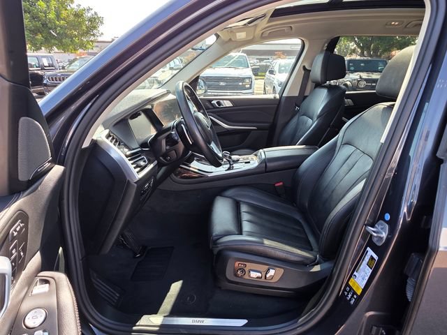 Used 2021 BMW X7 xDrive40i w/ Premium Package AWD/4WD image 17