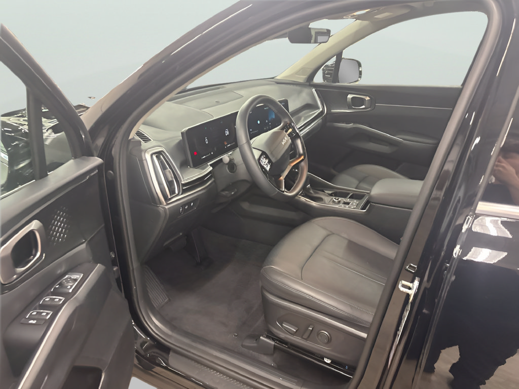 Certified 2026 Kia Sorento EX AWD/4WD image 15