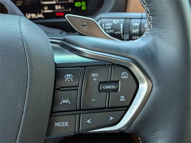 Used 2025 Lexus LX 600 4WD w/ Luxury Package image 27