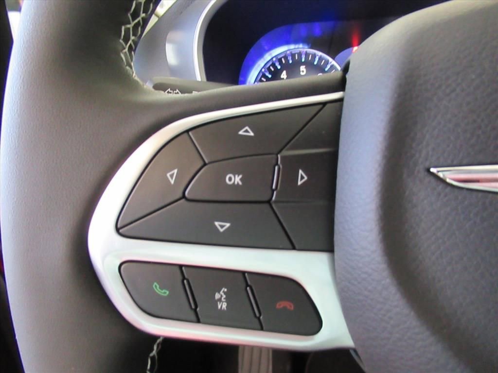 New 2026 Chrysler Pacifica Select image 21