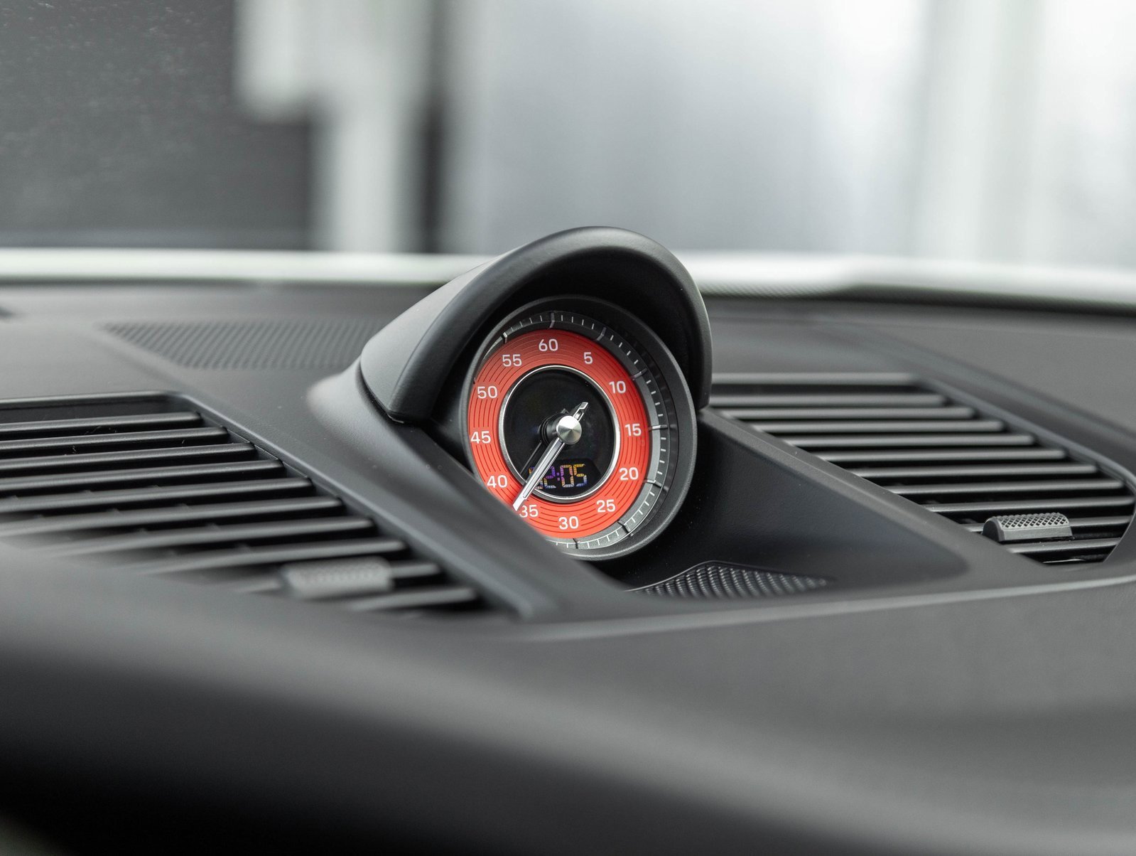 Certified 2022 Porsche 911 Turbo S image 25