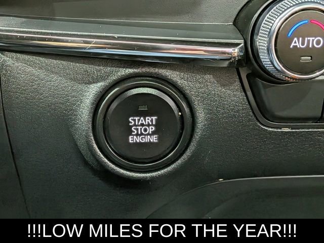 Used 2025 MAZDA MAZDA3 s image 24